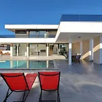 וילה Astur זאדאר