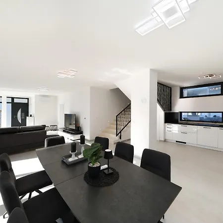 Villa Astur *